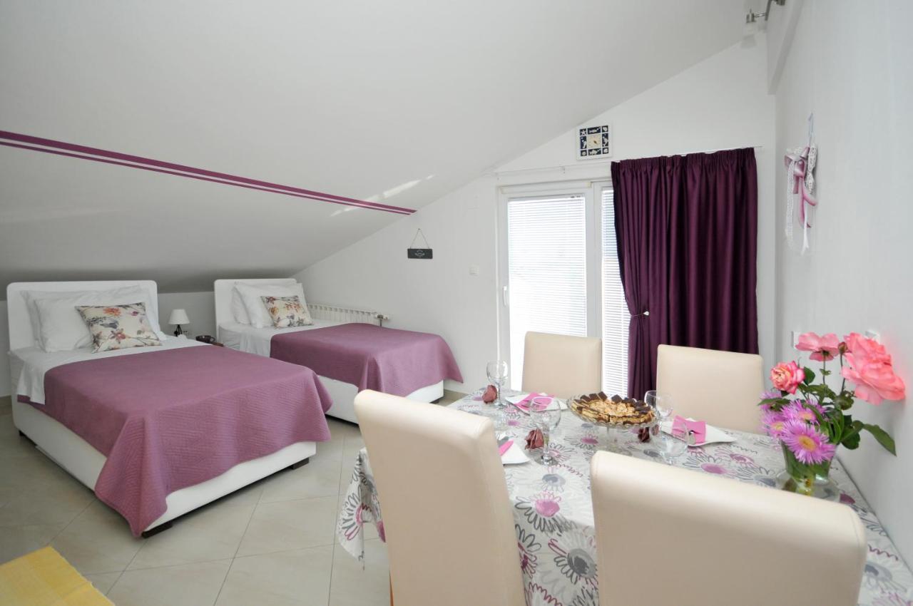 Apartments Roza Trogir Eksteriør billede